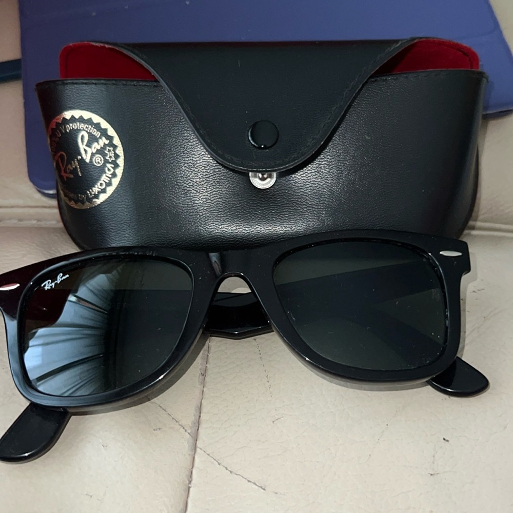 Rayban Wayfarer sunglasses